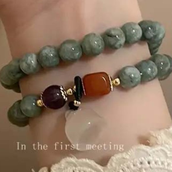 CHINESE GREEN JADE BEADS W/WHITE PEACE CHARM AND YELLOW & PINK JADE BRACELET B - Picture 4 of 4